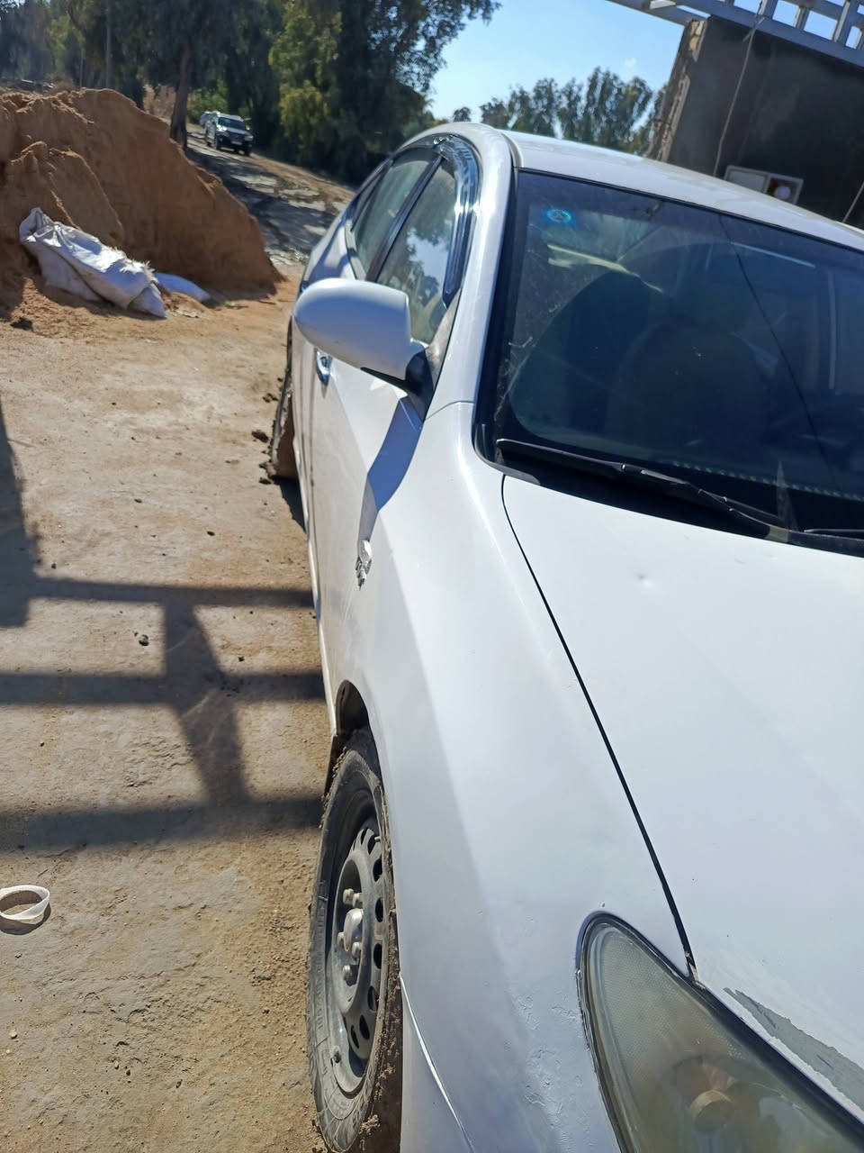 السلام عليكم انترا موديل 2009 خليجيه كفاله السونار ويا الصور رقم بغداد مشروع وطنيه السياره بيها غلط ورقم الشاصي مال السياره راعيهم وجود وعندي وكاله بيها واتكفل من عشائر وسرقه وغرامات السعر 65 بيها مجال بسيط عنوان بابل جبله ***********
