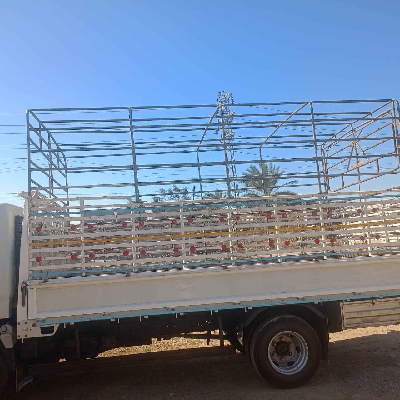 للبيع بدي كنتر طول اربعة ونص
صندوق تانكي  مغلف جنل داخلي
السعر ٢٠ورقة  

للأستفسار ***********
المكان بغداد
