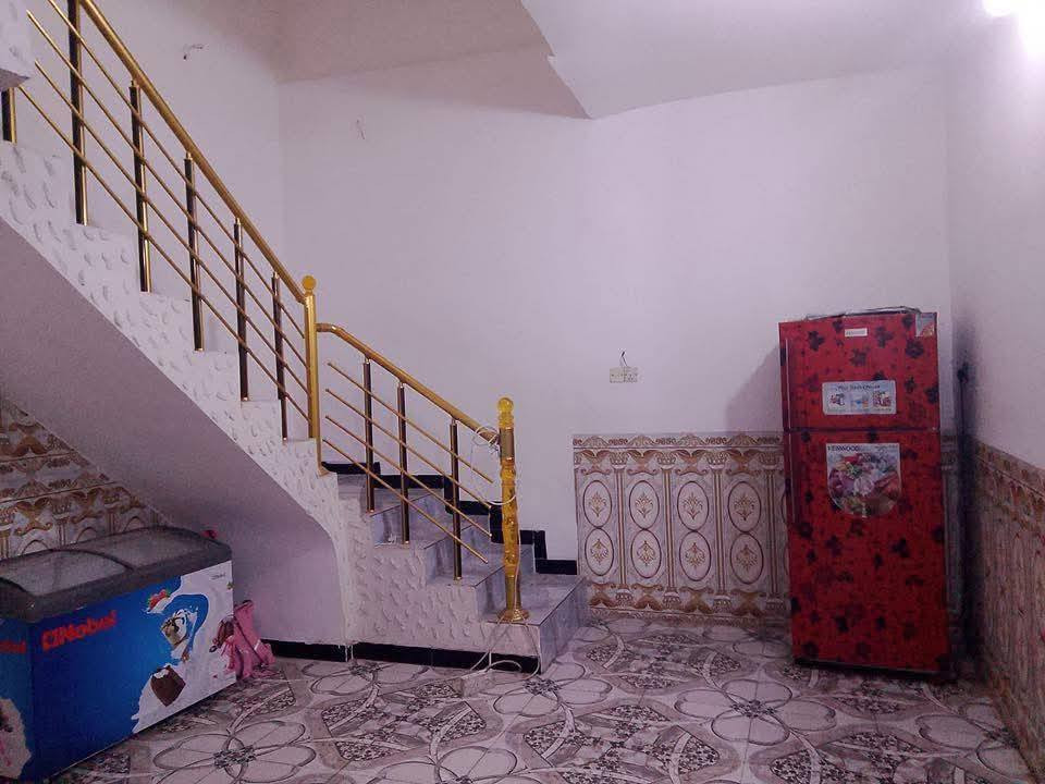 📍 دار للبيع في الفلوجة حي الجولان قرب جامع ابو ايوب الانصاري قرب علوة الفلوجة القديمة
📍نوع الملك : طابو صرف سند
📍المساحة = ١٩٠ م٢
📍 الشارع :١٥م 
🔹واجهة  = ١٠م ونزال: ١٩م
🔸بناء طابوق ٢٠١٩ 

🔴مشيدات الطابق الاول
غرفة نوم وصالة واستقبال ومطبخ وصحيات وحمام ومناور وكراج 
🟢مشيدات الطابق الثاني
ثلاثة غرف نوم وصالةوحمام

🟢سعر البيع للعقار = ١٤٨ مليون دينار قابل للتفاوض

للاستفسار اتصال على الارقام 
***********
📍 دار للبيع في الفلوجة حي الجولان قرب جامع ابو ايوب الانصاري قرب علوة الفلوجة القديمة
