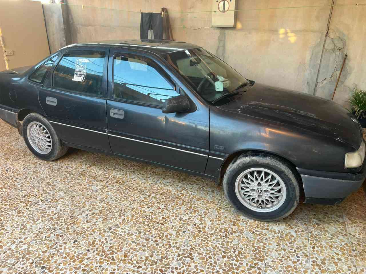 اوبل فكتره موديل ٩١ حجم ٢٠ محرك + كير جديد صبغ بس دواير دوسات انطي حزام كهربيات كلها شغال عل وضع شركه جامات كهربائي مرايه كهربائي سلايت كهربائي باتري زوج تايرات جديده رقم ألماني  سنويه لحد ٢٨   بسمي مال جناي كاربون بأنز ين مسجل شاشه قفل مركزي ريمون سياره متصرف على دينار داخل حيل نضيف حداديه من كلشي سعر سيارة ٤٥     ***********
