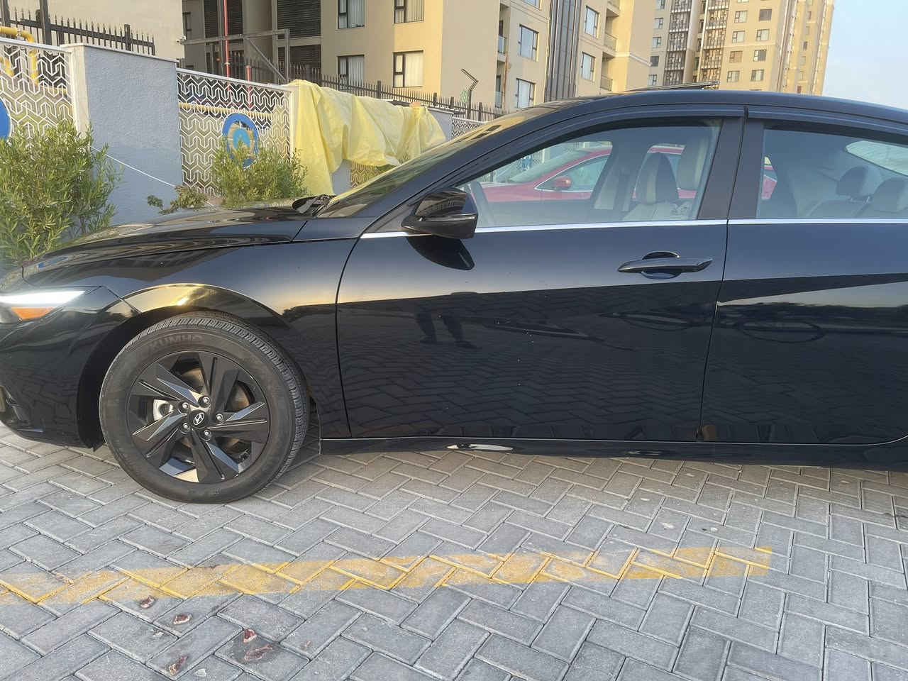 Elantra hybrid limited 2024 
السلام عليكم.  … للبيع
محرك 1.6
ضرر بنيد بدون ايرباك بدون دواخل  
18000km ممشى
158
للاستفسار *********** 

العنوان: بغداد الكرخ
