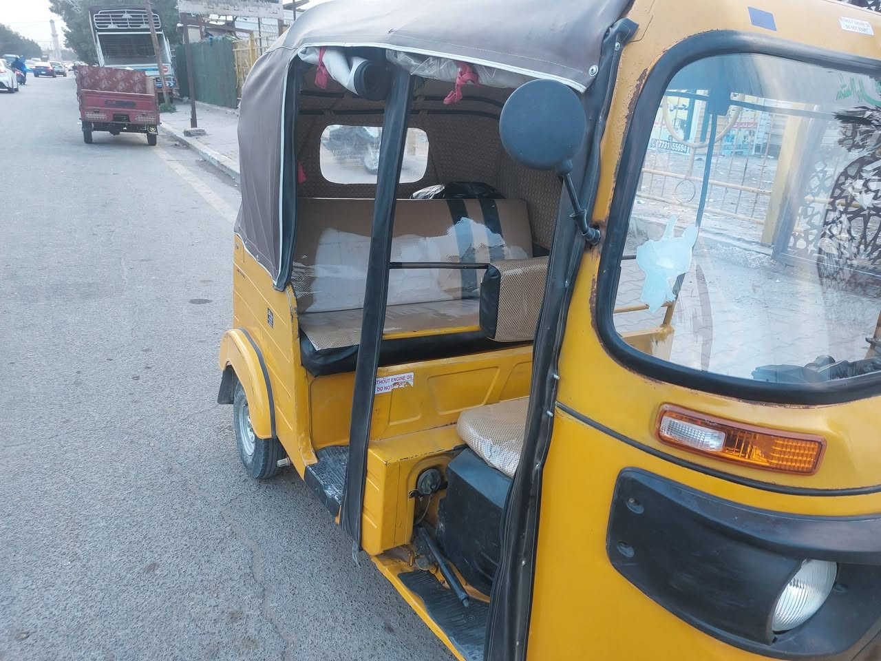 تكتك للبيع بكاني السلاميات سعر ٥و٨٠٠ وبيه مجال بصيط مديل ١٩ شهر ١١ سنويه بسمي ثاني يوم تحويل ***********
