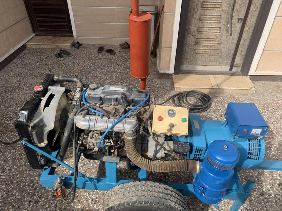 السلام عليكم
مولده kia  مكينه ممفتوحه 
راس توليد دولفين اصلي 30KV
مع الباتري 
السعر 13 ورقه 

المكان بغداد الشعب 

‎*********** الرقم
