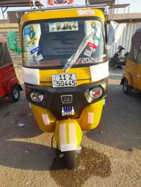 للبيع تكتك موديل ١٨ شهر ١٢ نهايته رقم وسنويه نكليزي  تكتك خير من الله ...