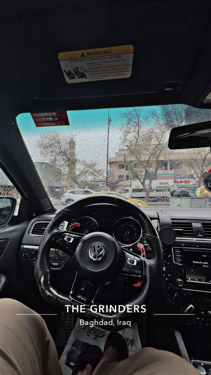 سلام عليكم فولكس واگن جيتا 2018 تو كلر قماره بلادي اسود محرك 1.8 توربو بيها 3 صبغ وبيها بين الباب شبر صبغ فول مواصفات شاشه جبيره كشنات جلد مخمل كنتاره تدفئه كشنات ومرايات 
التزويد والمواصفات :
سلايد 
داخل اسود بلادي 
بصمه 
كشنات تدفئه 
دكمة تراكشن 
شفتات ستيرن 
شاشه جبيره ابل كاربلي وكامره بلاديه 
داخل مدوشم كنتاره وجلد يم التميمي 
ارضيات GLI اصليه 
مري GLI 
ستيرن GLI فورجد
اناره LED سستم كامل لداخل 
سقف رولز رايز متغير 
دفيوزر ودعاميه ودوسات كله GLl وكاله اصلي 
بلورايز كل الجامات 
بكلايت GLI اشاره داينمك
يدة كير GLI DSG
سماعات JBLسستم كامل 
سستم زنون امامي كامل +عين الشيطان 
حلوك صالنصه كاربون فورجد حقيقي 
التزويد :🔥
دبة خلفيه فورتك ام الريمونت 
داون بايب ستيل اصلي 3.5 انج
مجاول APR
عطاس فورج اصلي 
شوته KN
برمج stage1
وبوب كورن 
سعرها ب142 وبيها مجال للتواصل خاص او واتساب او اتصال *********** عنواني مجمع بسمايه السكني
