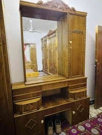 غرفه صاج اصلي مصالها ١٠ ايام من مشتريها وبس مشدوده مامستخدمه يوم واحد ...