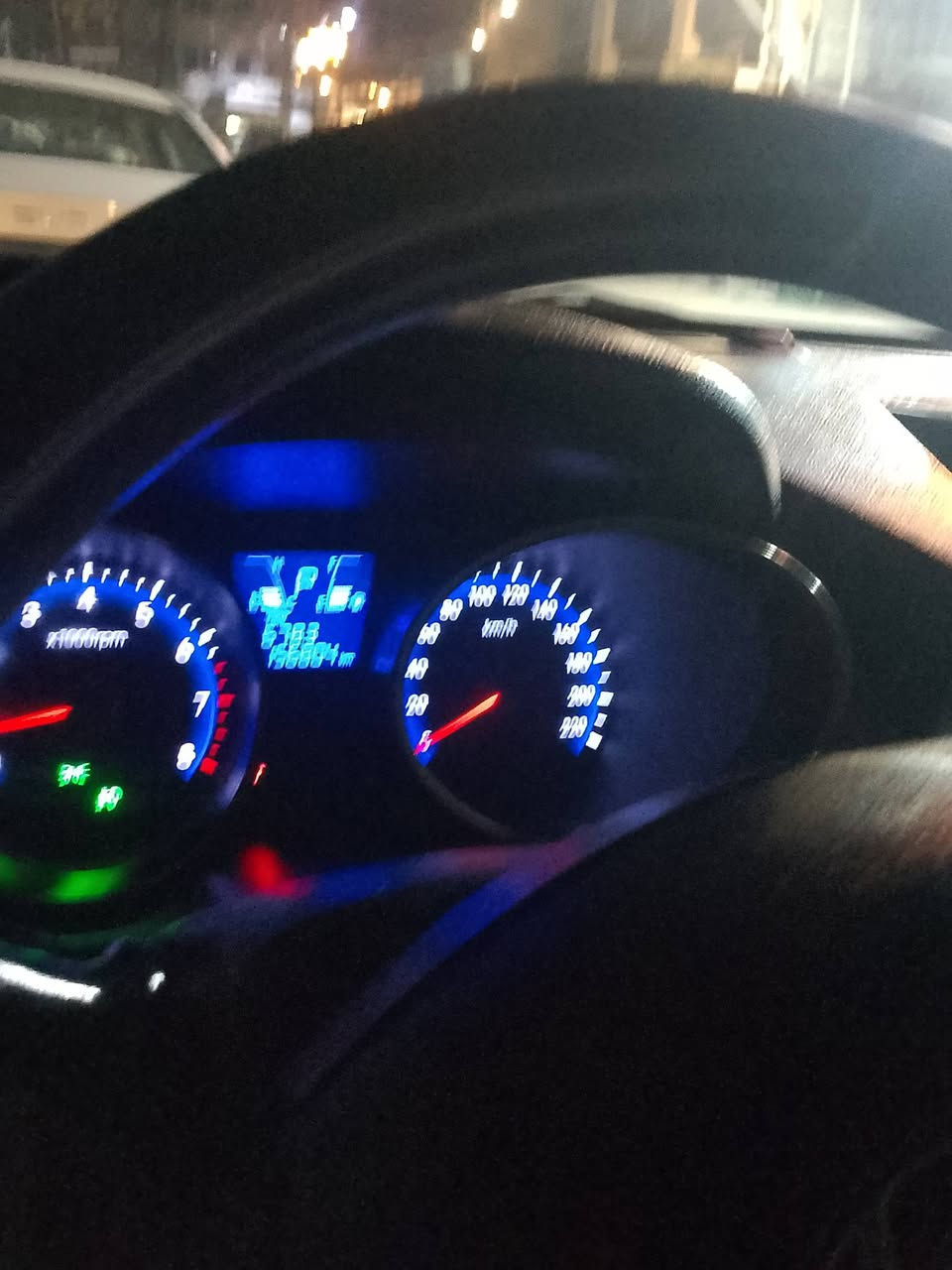 السلام عليكم توسان 2011 رقم سليمانيه بسمي مكفوله كفاله عامه  بيها براد قليل ب130$ بغداد الأمين الثانيه ت ***********
