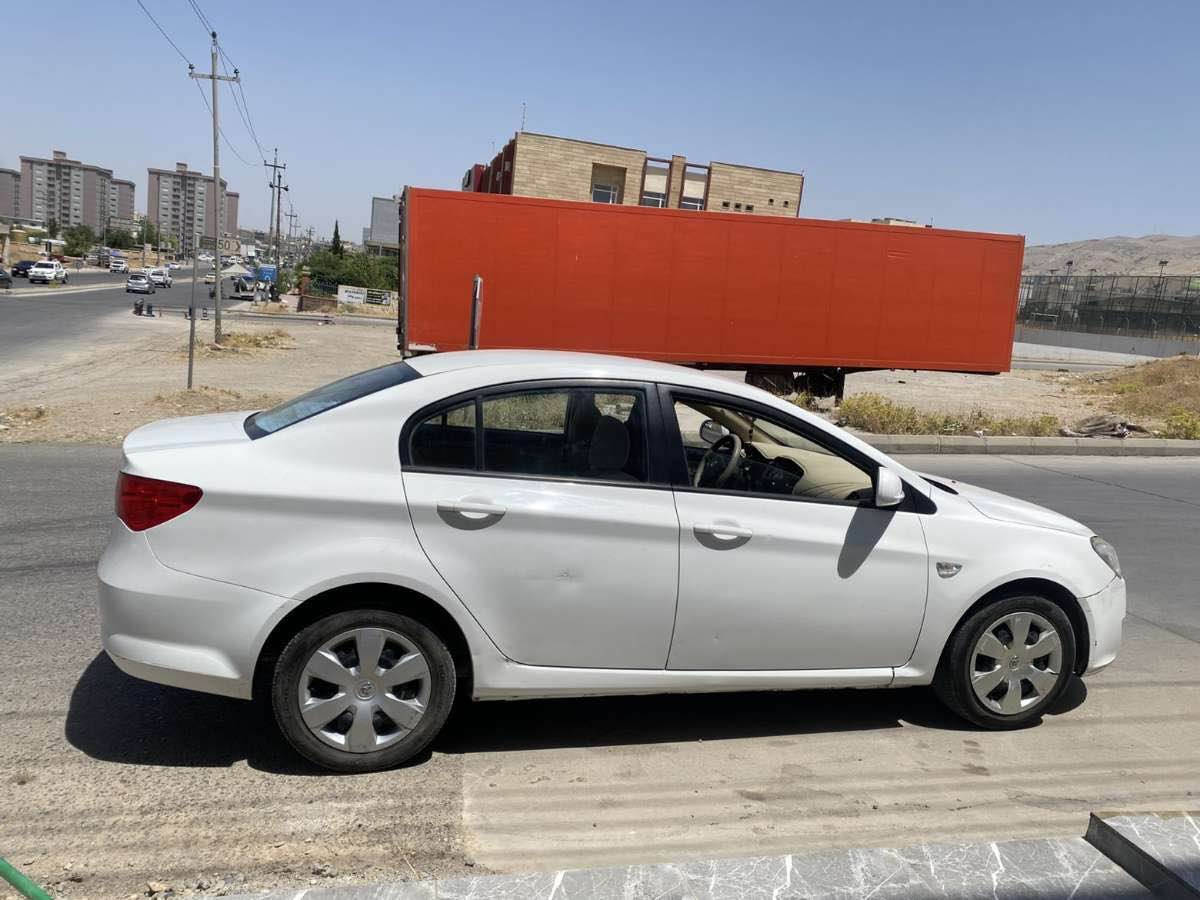 چوار جام کارەبایە مەکینەی پانزەی چواری کەپسە

بۆیاخی نییە

بەس ساردی هەیە ئەوەیدیارە

ئنجا یەک قرچی بچوکی سنوقی هەیە هاتۆتۆ بە سەحب  چرکەی تیا نیە 60 معامەلە *********** السليمانية, العراق
