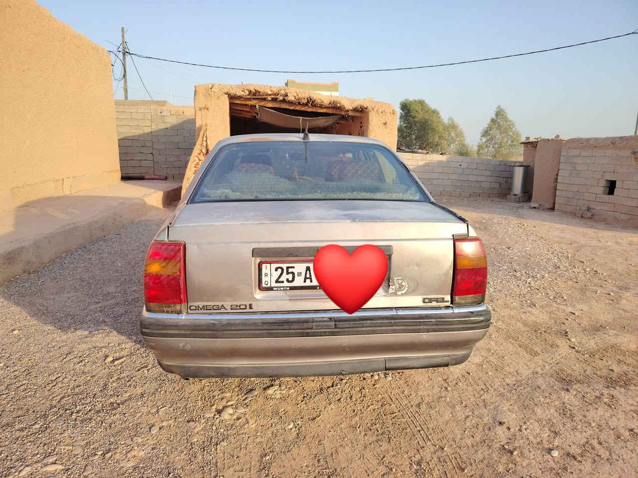 للبيع اوميكا حجم 20موديل 91 سنويه 28 رقم كركوك مكفوله كفاله تحويل شرط تايرات جديد بدون ضربه بدون معجون السعر 43للستفسار اكثر ***********
