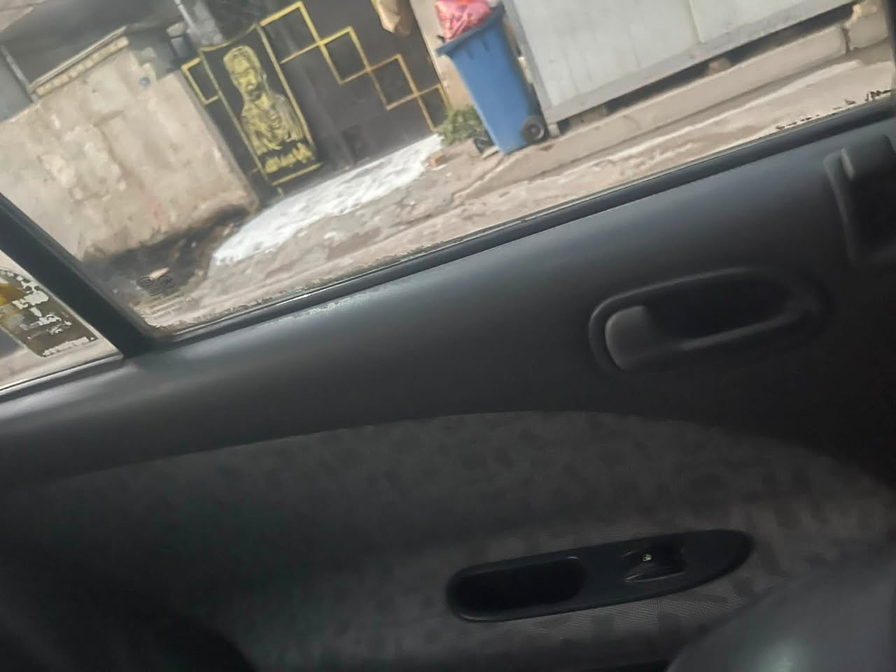 السلام عليكم كيا سيفيا ٩٦ كير عادي محرك مفتوح بلادي تبريد شغال سياره بلاديه مكينه كير تايرات كلشي شغال بيها بطاين بلاديه دشبول بي فطر يم جامه وخاله فرشه باتري جديد داخل جديد كشنات جلد برغي مامفتوح بيها اطلع بيها الاربيل رقم بغداد انكليزي جديد سنويه جديده السعر ٤٠ مكان السياره شهداء البياع رقم الهاتف ***********
