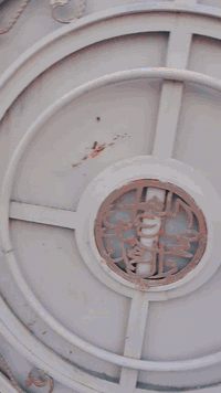 بيت بناء قديم في منطقه دار السلام مساحته135بشارع العريض واجهه 9ونزال15
ملاحظه المراجعه مع صاحب الدار ورقم الهاتف***********
