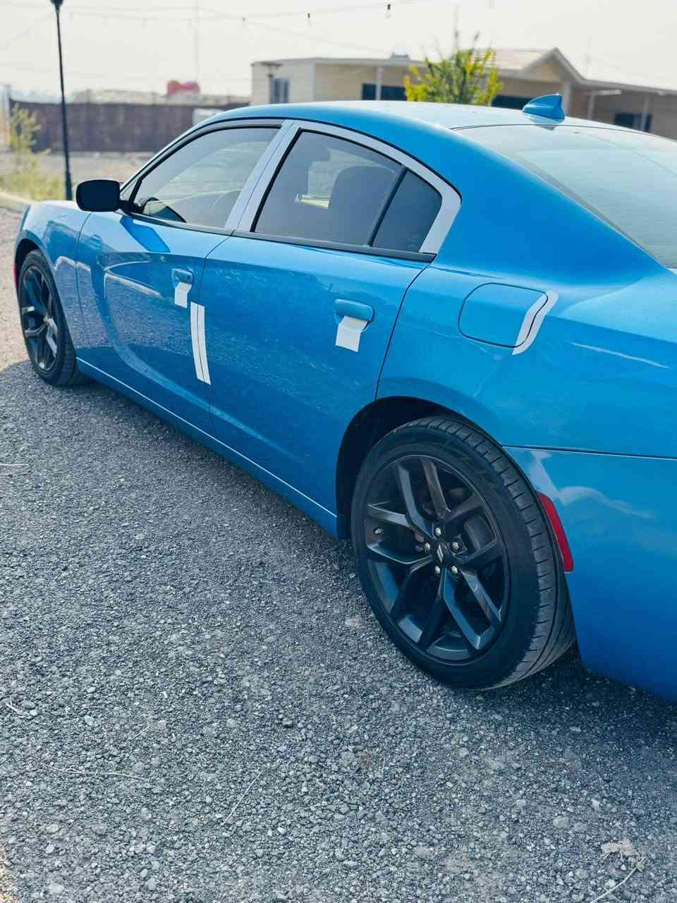 السلام عليكم شباب
اخر نداء ✌️✌️
الي يدور مميز وجديد 
جارجر 2023 اخر نداء 
حادث خلفي  بدون ارباك 
صور الحادث مرفوقه 
 موصفات SXT 
السياره بدون رقم بسمي 
شاشه كبيره كاربلي
فول موصفات بس فتحە مابيه
كامره خلفي دواره 
حساس خلفي امامي  
ويل 20 بلادي Gt
سستم سماعات
محرك 3600
السياره اني مدخله  على ايدي واستخدام شخصي 
السعر 245 وبيه مجال 
مكان السياره حله بابل 

غير متواجد بالفيس فقط اتصال او واتساب اتصل وتدلل 
التواصل :***********
