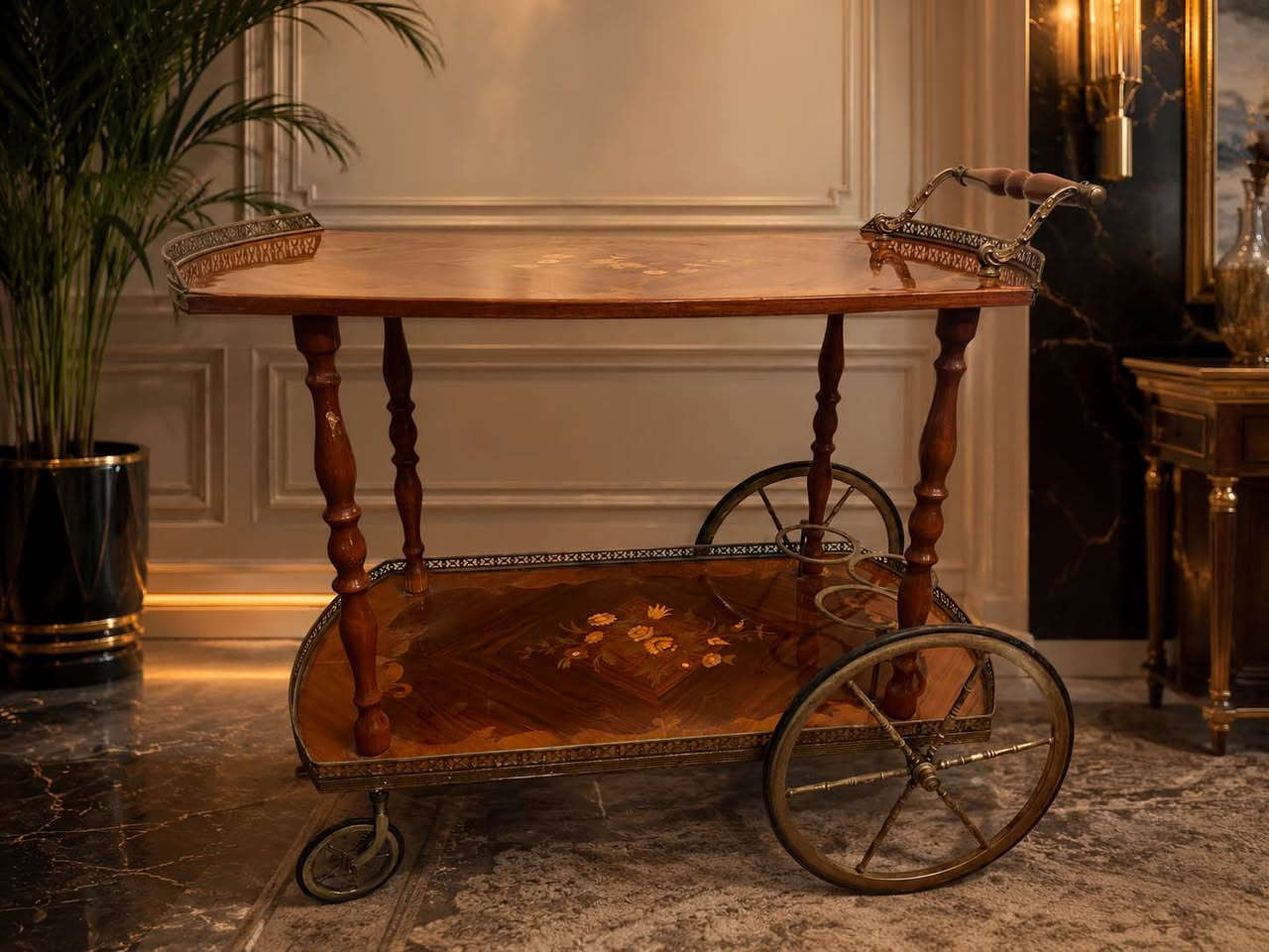 ✨ عربية شاي إيطالي أنتيك فاخرة ✨

قطعة مميزة من الأنتيكات الراقية، قشرة ماركتريه بتفاصيل رائعة وحليات نحاس أنيقة تضيف لمسة فخامة لأي ركن في المنزل.

🔸 صناعة إيطالية
🔸 قشرة ماركتريه
🔸 حليات نحاس
🔸 حالة ممتازة

📍 المكان: مدينة نصر

📞 للتواصل:
01094664860

فرصة لاقتناء قطعة أنتيك تجمع بين الجمال والأصالة. القاهرة, مصر


**إذا كنت صاحب هذا الإعلان وتريد حذفه لأي سبب، رجاءا أرسل رسالة إلى الدعم الفني**