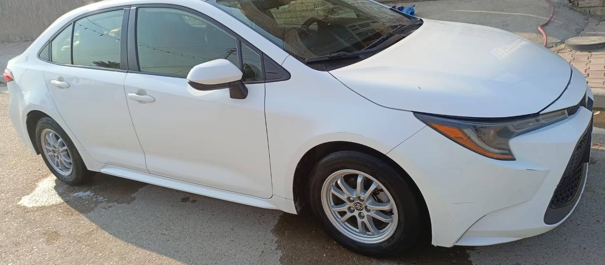 السلام عليكم كورلا وارد امريكي موديل 2022
بصمه👍
كامرة خلفيه
رادارات امامية 
رقم بغداد
بسمي السيارة  
ماشيه146
ضررها جم حالوبة بالقمارة وبارد بالجاملق الخلفي هاي من امريكا
السعر: 145وبيها مجال 
المكان بغداد البسمايه قريه النفطيه اتصال ***********
