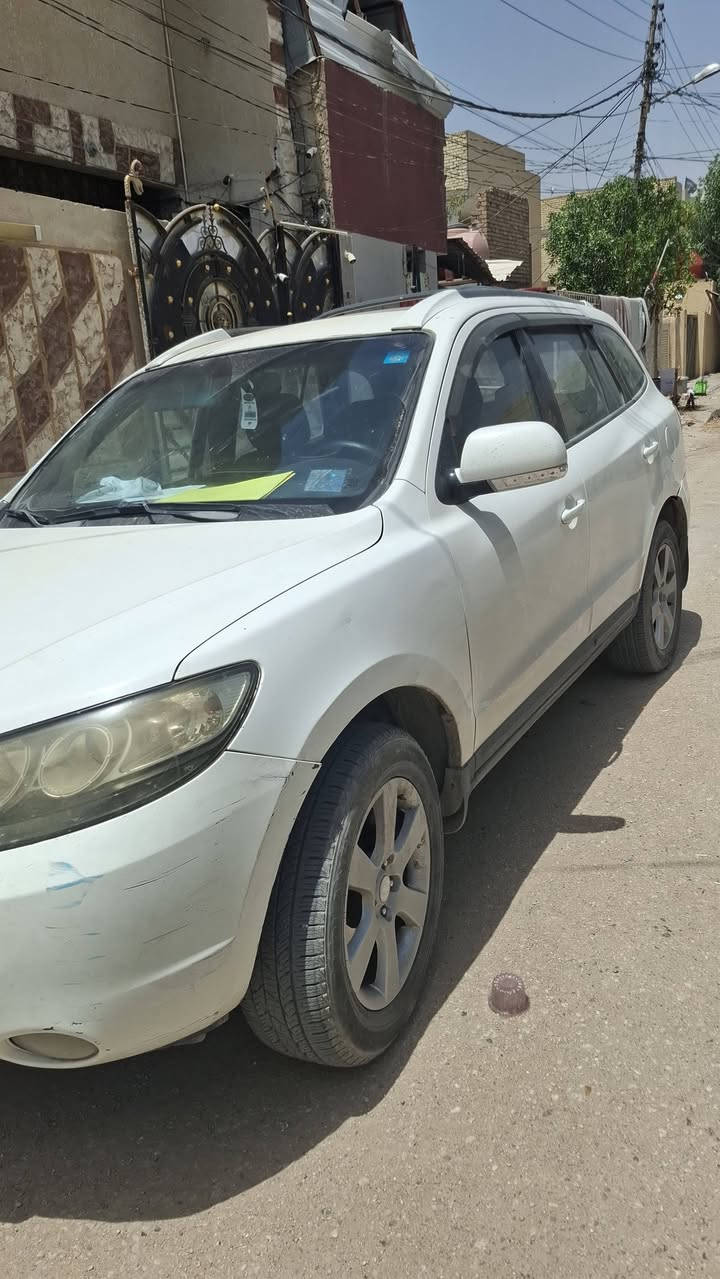 للبيع سنتافي ٢٠٠٩ خليجي فول مواصفات تدفئة مقاعد 
مقاعد كهرباء 
اشاير بل مري
مري كهرباء 
فتحة سقف 
فور ويل
٦سلندر 
٧راكب 
٣قطع تبريد
تحكمات بل ستيرن 
مثبت سرعة 
السعر ١٣٥ وبيها مجال للستفسار *********** غير متواجد على الفيس بوك
