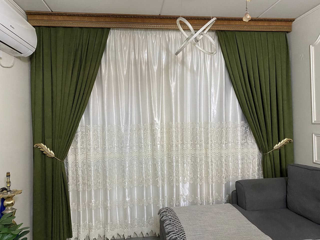 السلام عليكم بردة صالة 100م هيه والبراكيته مالتها السـعر((50)) + طباخ DLC منضدي جديد ممستعمل السـعر((100)) للأستفسار ***********
