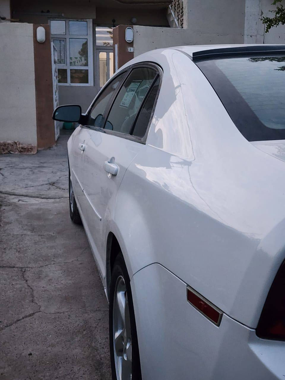 سلام عليكم اخوتي أكو ما ليبو للبيع,2011
فول نضافه و شرط تحويل غرامات و رقم جديد كله على صاحب السياره 
سعر السيارة 83 و بي مجال و صوره السونار موجود 
كير و مكينه خير من الله أو موراوسه حسب القناعه 
المكان ديالى خانقين 
***********
