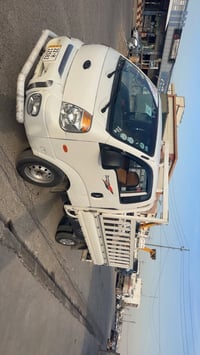 كيا3000مكينه كير شاصي صبخ كلها بشرط 07504275337 /2012سعر/145مجال