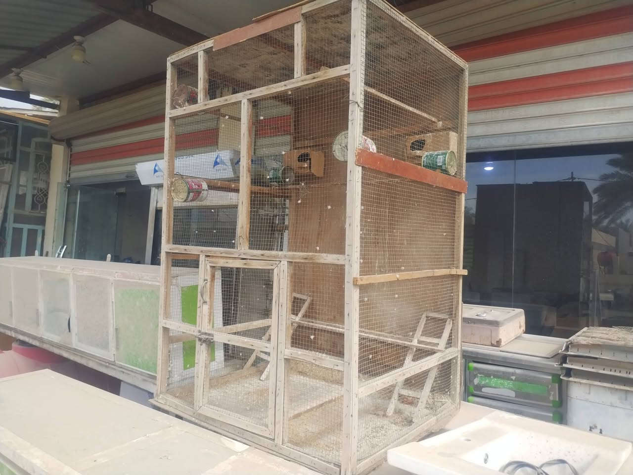 كل واحد وسعره ***********
