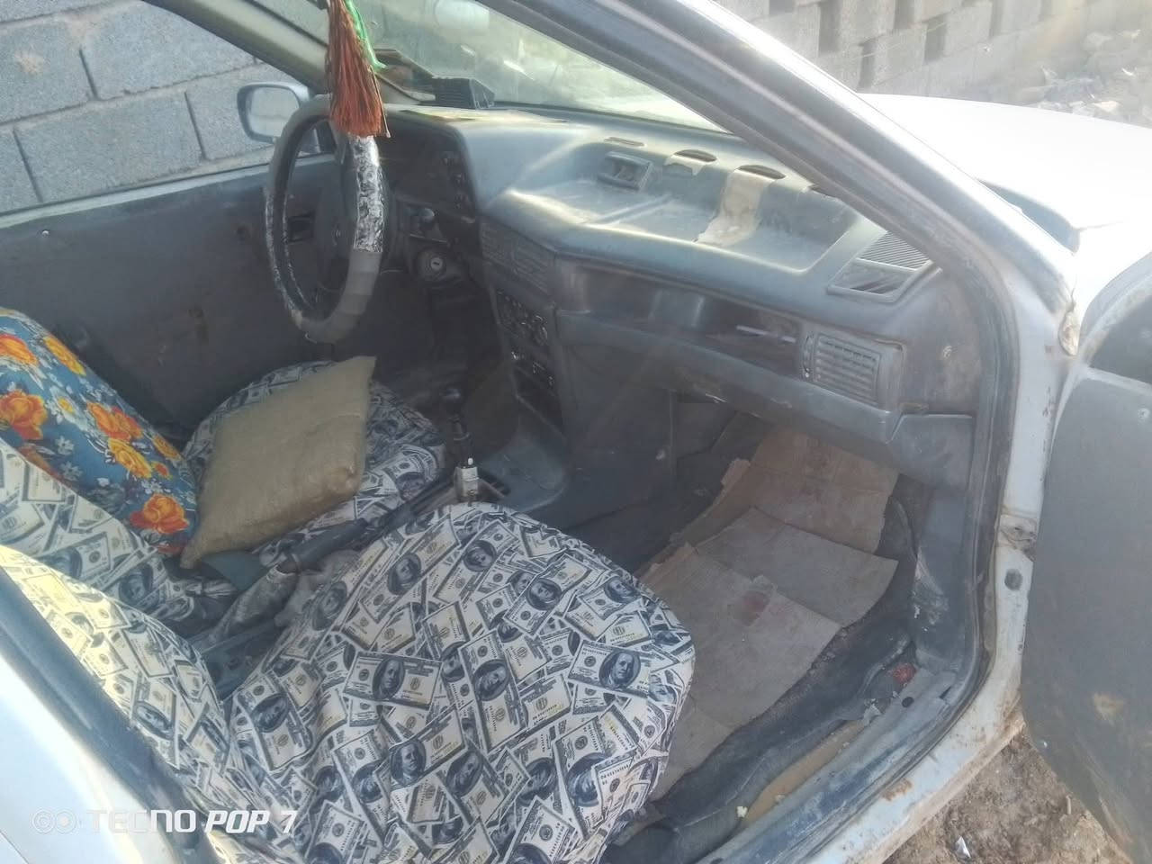 دايو سلو للبيع مديل 96رقم واسط انكليزي السياره شغاله عوزه باتري مستعجل على بيعته عندي ضرف  بسم تحويل او وكاله  موجوده في واسط ***********
***********
