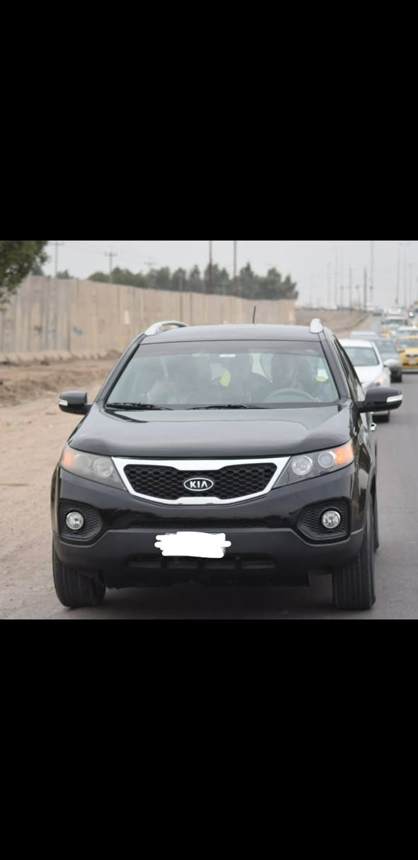 سورنتو للبيع موديل ٢٠١١ لون اسود ٤ سلندر رقم بغداد ماشية ٨٨ الف ميل ٧ راكب سنوية تنتهي بل٢٨
وارد امريكي بيها تبديل بنيد ودعامية ولايت ايمن بدون دواخل و لغود وبدون اي ايرباك طاك كلهن وضع بلادي
٨ ايرباكات وتحكم ستيرن ويل كب وحساس خلفي وكامرة خلفي وهيتر كشنات امامي ٧ راكب 
سعر ١٢٥ ورقة ماكو هيج سعر بس متوازي على بيعتها 
تعال شوف بعينك واقنع بيها 
مكان الغزالية وهذا رقمي ***********
