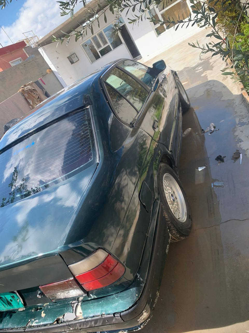 بیئێم بۆ فرۆشتن مۆدێل1991 مەکینە520گێرحادی سلایت دووجام کارەبا لایت فانۆس بەگلایت سەرسپی تاخم تایەو ویلی نوێ بۆ بەستراوە ویل حەسیر تەقە و رەقە بەشەرەت مەکینە بەشەرەت گێر بەشەرەت زۆر توندو تۆڵە سعر25مەجالێکی برایانە شوێن هەولێر ژمارەی موبایل *********** أربيل, العراق
