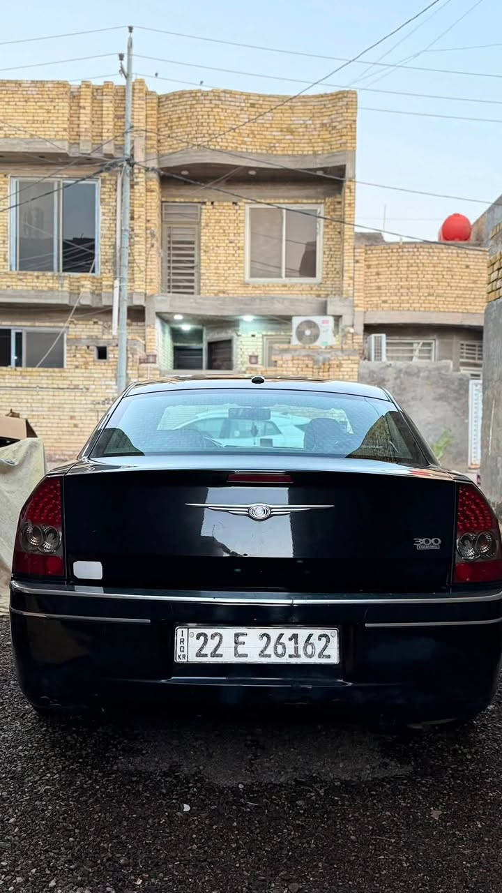 للبيع 10اصل4جوكات  كفاله رقم اربيل بسمي السياره جاهز من كلشي بيه باب السايق مفتوح نرماده مبدل وعندي تصوير الفتح مكاني كوت الخاجيه ***********
