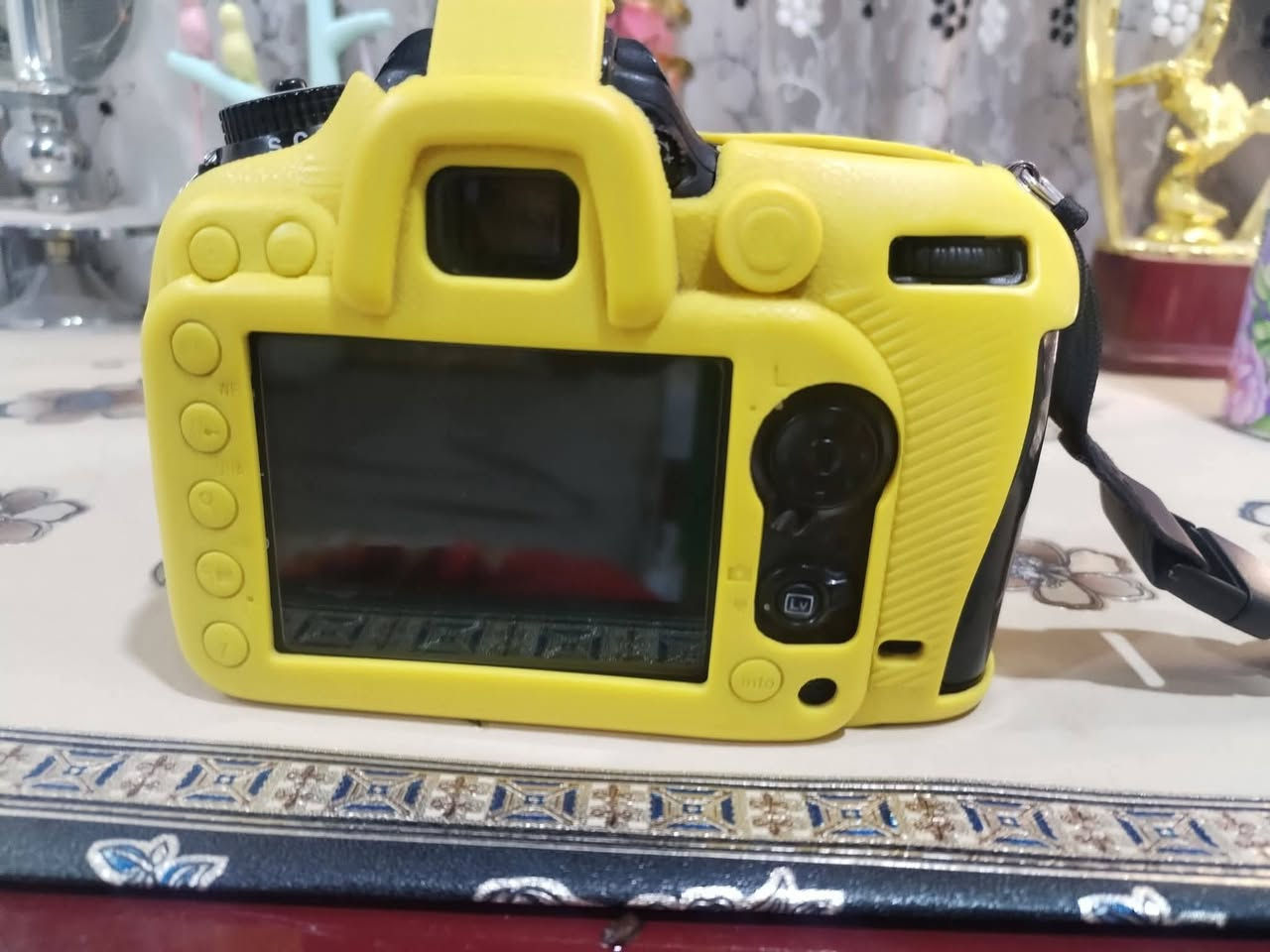 السلام عليكم كامرة للبيع نيكون دي 71000 وياها زوم 18-140 وجلاتين ورام واستاند تصوير وبطارية وشاحنه السعر 500 وبيها مجال مكاني حلة ويوجد توصيل


**إذا كنت صاحب هذا الإعلان وتريد حذفه لأي سبب، رجاءا أرسل رسالة إلى الدعم الفني**