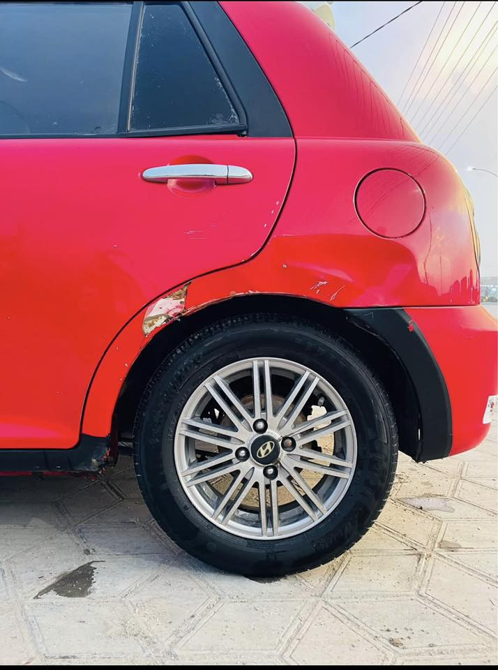 السلام عليكم
ليفان 320 للبيع 

موديل 13 رقم بابل سنوية جديده لـ 2028

تبريد ثلج لا تنقيص ولا تبخير السيارة جاهزه بيها دور الجاملغ الخلفي بي تصليح بسيط 

و الجاملغ الامامي بارد الجهة اليسرا 

 عنوانها __الحلة 

للاستفسار 

 0770 011 2462
