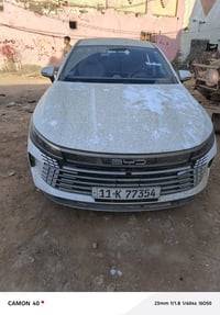 BYD رقم بغداد 2025 ماشيه 4 الاف بيهة حادث بدون ايرباك شغاله وتمشي السع...