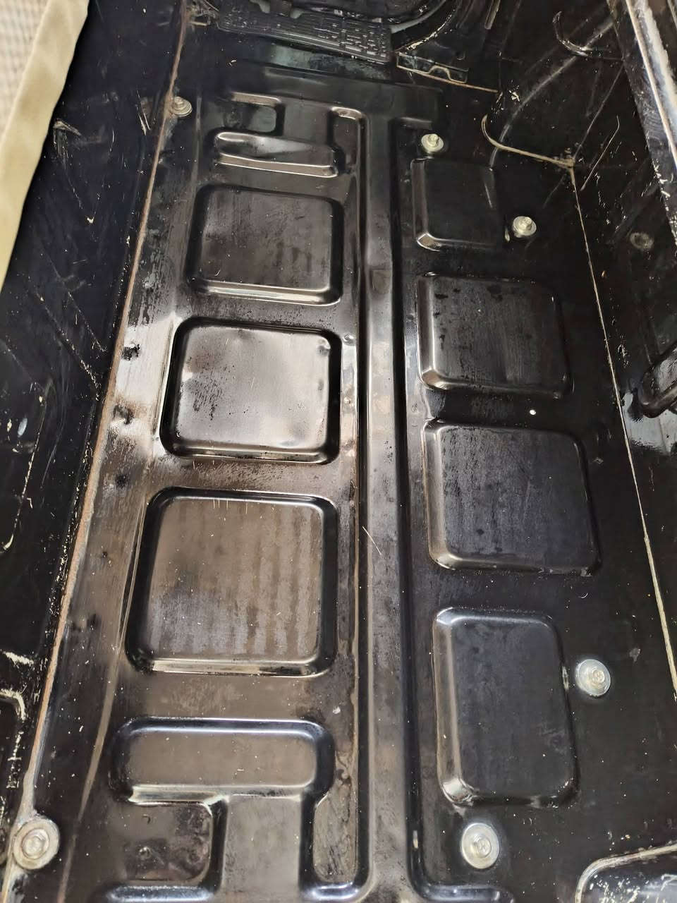 سلام عليكم تكتك 23 اوراق للبيع كفاله بيها شويه شغلات بسطيه بالكشر شويه تجت طاحت ع كنر عوزه تكحيل الدراجه خير من الله ع وضع الشركه برغي مامبدل بيها بوجهك للشارع ربع ماتصرف عليها
سعر ع هذا الرقم خاص ماعندي واتساب ماعندي شراي يتضل ع هذا الرقم(واسط قضاء الحي) 
***********
