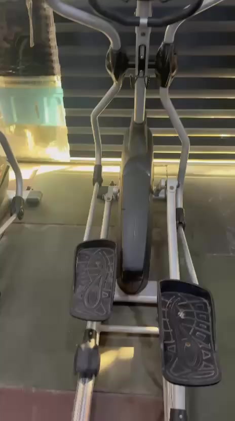 ارضيات 190 قطعه
اوبتكلات عدد 2 

للاستفسار ***********
