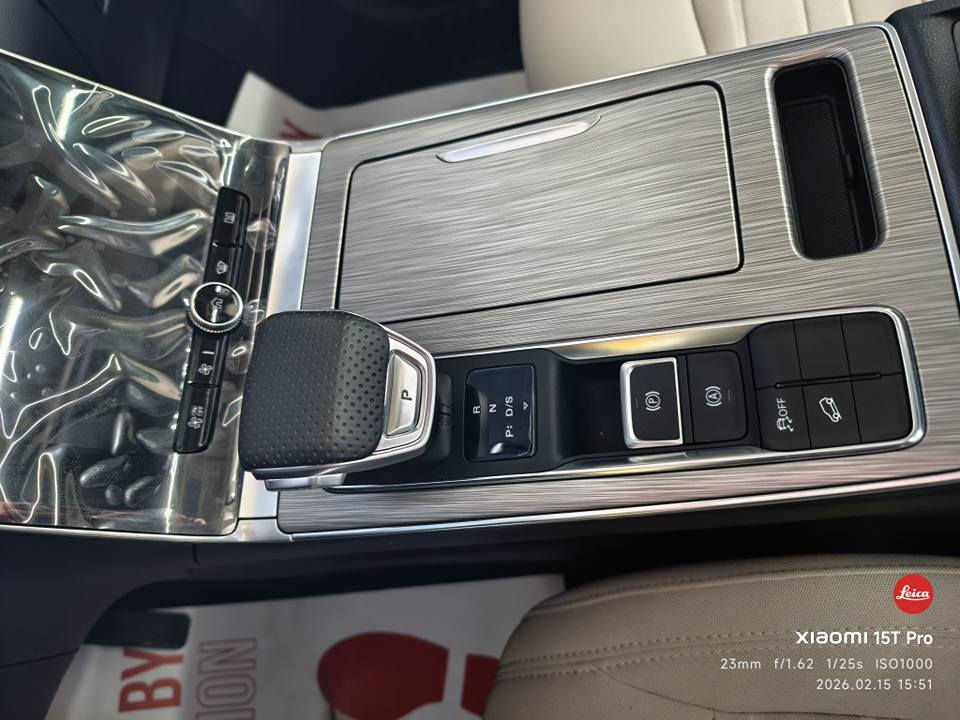 ٦سال زەمان ژێرو گێرو مەکینە...پانۆراما....سفری شەریکە...بەصمە.... بریک کارەبا....ئتۆهۆڵد....ناو فۆرمیکا....سوکان ڤۆلیۆم.... تاحدید سورعە.....ناوکرێمی....لیدی پێشو دوا. ..زینۆن...ویل ١٨......توڵی سەقف...تبرید مەرکەزی.....*********** السليمانية, العراق
