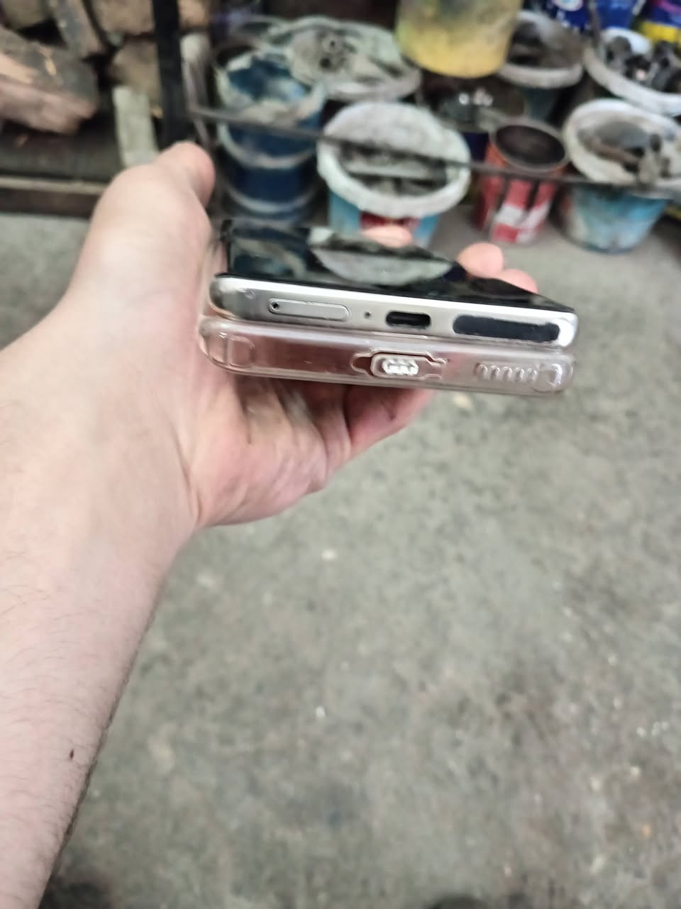 جهاز هونر x9b 5G شرط للبيع وضع شركه ما مفتوح مال بيت الجهاز ما واصل مصلح نهائياً ذاكره 256 رام 12+8 ضد المي و الكسر للبيع او مراوس بايفون 
مكاني موصل أيسر حي عدن
***********
***********
