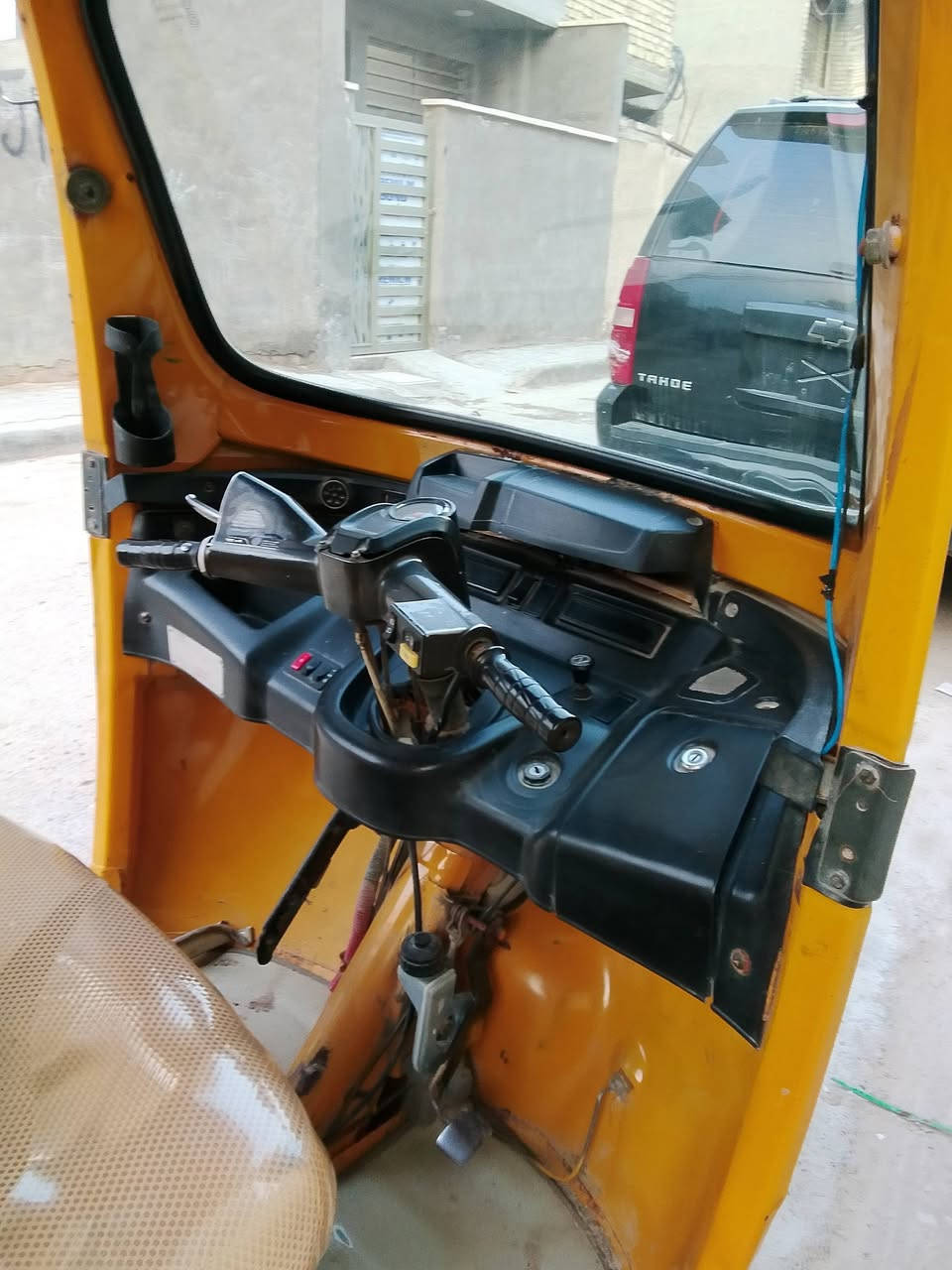 سلام عليكم شباب تكتك tvs للبيع مكينه جديده خير من الله ربع مذب عليه كبل للشارع رقم وسنويه باسمي 
رايده ب4ونص وبيه مجال 
للشراي هاذارقمي
***********
