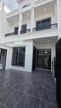 خمسه حصاروك • ١٢٥متر • قرب شارع ١٢٠