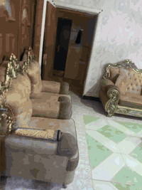 ⸻

✨✨ 🏡 دار للبيع | موقع ذهبي في 7 نيسان ✨✨

دار سكني مميز بموقع 📍 استراتيجي نادر
مقابل كلية التربية الأساسية
مناسب للسكن الراقي أو الاستثمار المضمون.

━━━━━━━━━━━━━━
🏡 تفاصيل العقار:
🔹 المساحة: ✨ 300 م² ✨
🔹 4 غرف نوم
🔹 2 صالة
🔹 4 مجاميع صحية
🔹 استقبال + مطبخ
🔹 غرفة نوم للضيوف مستقلة ومعزولة
  🟡 (بمساحة تقريباً 90 م²)
━━━━━━━━━━━━━━

💰 سعر المتر: 🟡 2,000,000 دينار
🔸 قابل للتفاوض للجادين فقط

📞 للاستفسار والشراء:
☎️ ***********

☎️ ***********

✨ فرصة لا تُعوّض بموقع نادر وقيمة عالية
