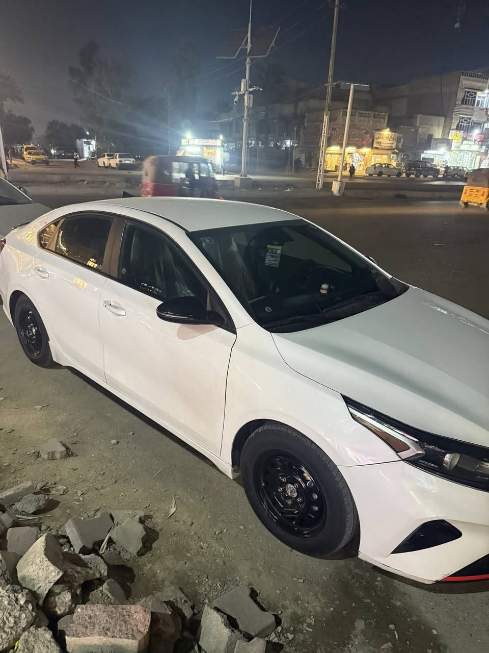 سلام عليكم فورتي جيتي لاين موديل٢٠٢٣ فول ماعده فتحه بصمه مكينه الفين دوش شاير بمري سياقه ذاتيه تحديد مسار سياره ماشيه٤٤ سياره حلوه سعر ١٦٠ بيهه مجال ***********
