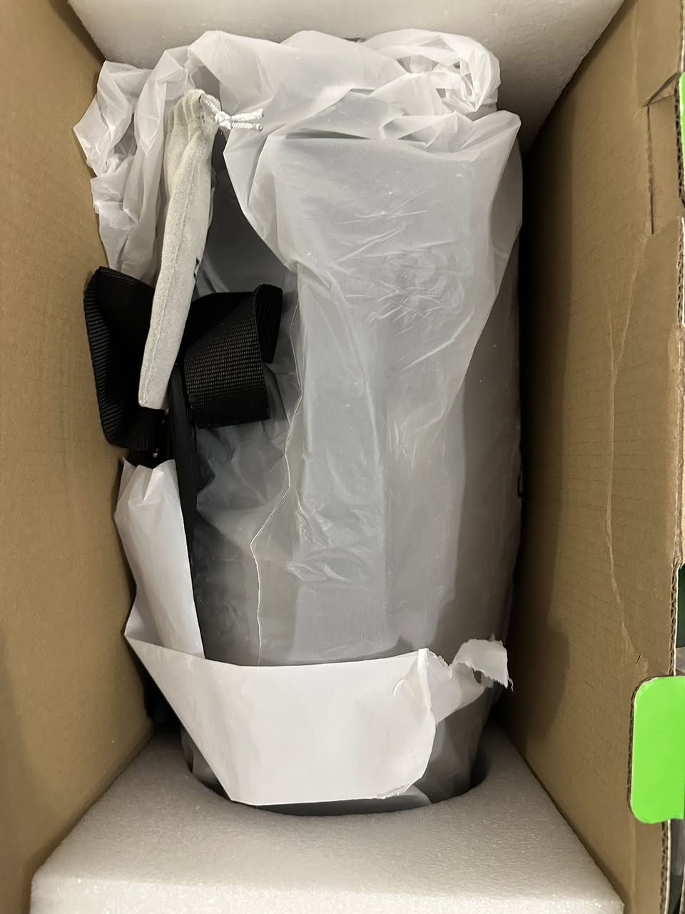 سبيكر زيلوت
S98 
احدث اصدار 
عملاقة 
جديدة كبس الشركة
مزاد اعلى سعر ابيع


**إذا كنت صاحب هذا الإعلان وتريد حذفه لأي سبب، رجاءا أرسل رسالة إلى الدعم الفني**