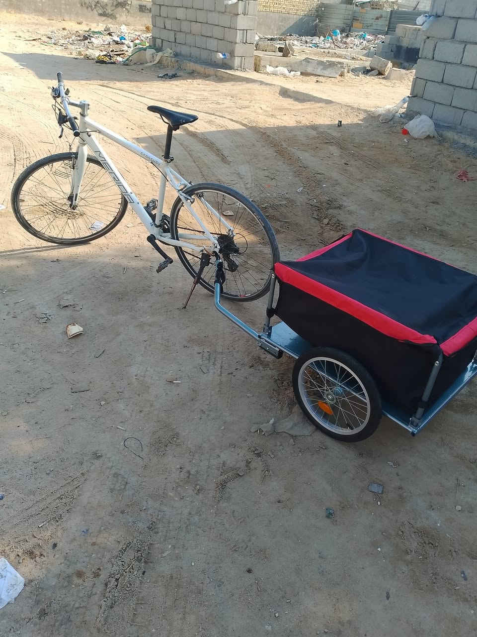 عربانه مستخدمه نظيفه

القياس / الطول 70cm

العرض 50cm 

تركب ع جميع البايسكلات والدراجات

معدن حديد مخفف 

خفيفه جدا

السعر 70 الف 

مكاني البصره مقابيل سجن حمدان 

***********
