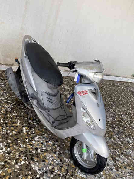 السلام عليكم دراجه ماكس منغولي للبيع دراجه مكفوله برغي ما مفتوح عشرط كرهابائيات كله شغاله لايت زنون اشاير زنون مابيه اي نقص السعر 850وبيه مجال مكاني سماوه لتواصل خاص او عرقم ***********
