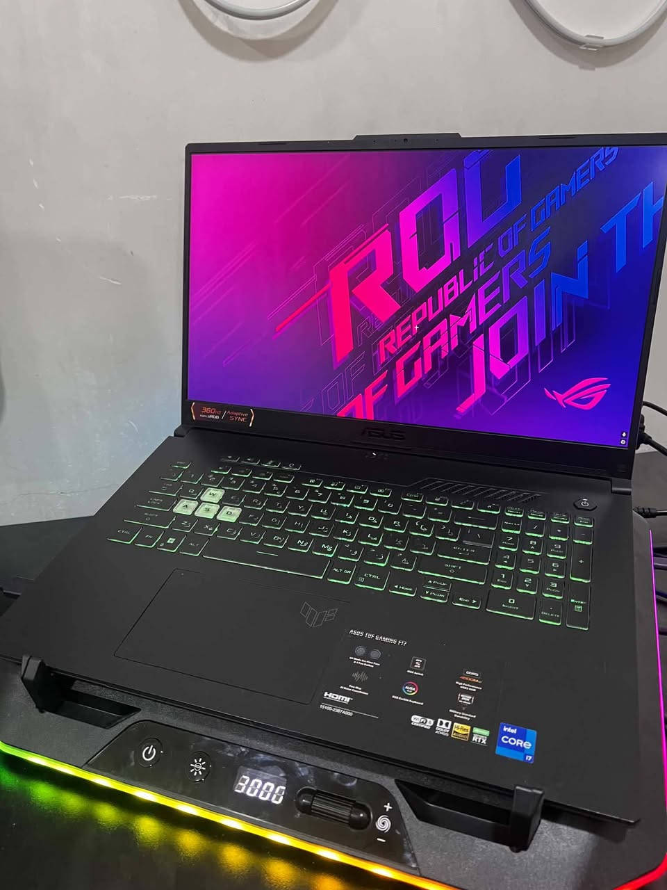 لابتوب كيمنك للبيع
Asus tuf gaming f17 
شاشة حجم 18 انج 
تردد 360Hz
مليار لون 100%sRGB

معالج  i7-12700H
24M Cache, up to 4.7 GHz, 14 cores: 6 P-cores and 8 E-cores
كرت شاشة RTX 3060 
نسخة 6G بقوة 140w

رامات 16Gb DDR5

ذاكرة 1 تيرا هارد m.2 سامسونج 

مكاني واسط 
وموجود توصيل لكل المحافظات
تواصل واتساب *********** ( لا تتصل فدوه اروحلك عندك سؤال راسلني)
