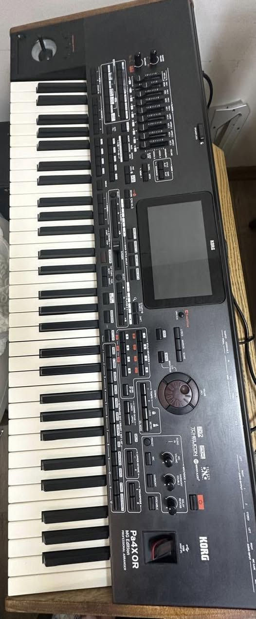 Korg pa 4x mg 1
للبيع مراسله ع الخاص

***********
