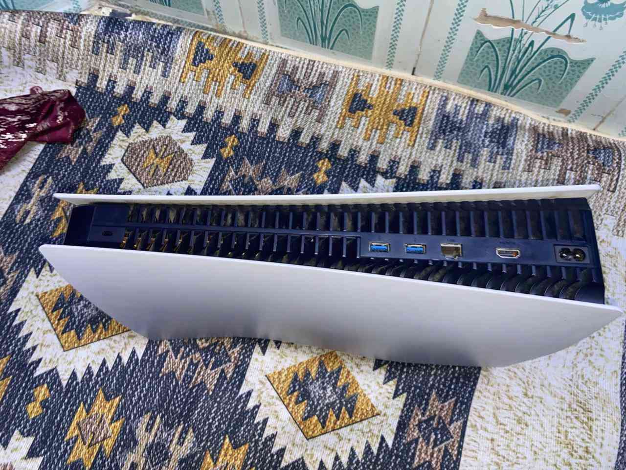 سلام عليكم بلي فايف فإت جديد صاله سبوعين من شترينا سعر ستميه وبي مجال


**إذا كنت صاحب هذا الإعلان وتريد حذفه لأي سبب، رجاءا أرسل رسالة إلى الدعم الفني**