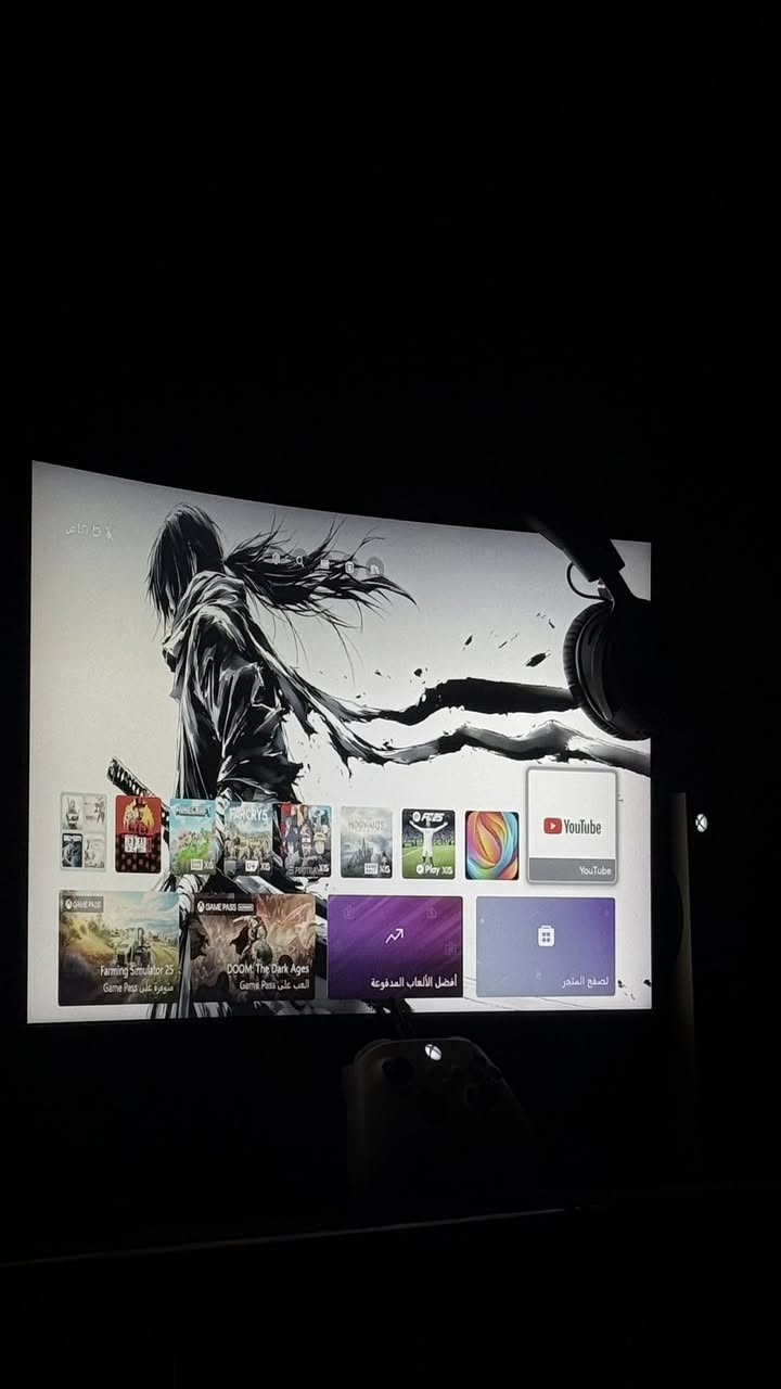 السلام عليكم 
متوفر Xbox series s
512 GB
2023
مع يدات عدد ثنين 
الاصليه  وشركة كيم سير
متوفر توصيل لجميع أنحاء العراق 
سعر الاكس بوكس مع اليده الثانيه ب350
للاستفسار او تواصل
***********
