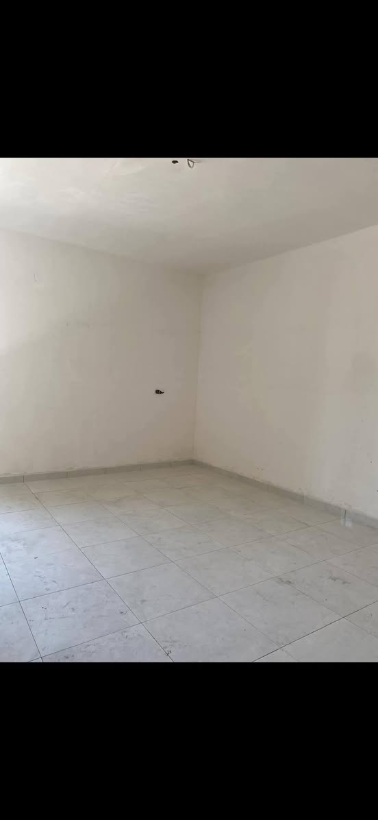 لبخ ونثر المتر 6ونص
جص ~بورك ب6
لبخ اجراره 5~

لبخ تصفير المتر ٧

لبخ تشميع خارجي 3 

لبخ تشميع داخلي 2ونص

الخاص مفتوح حياكم  الله
***********
