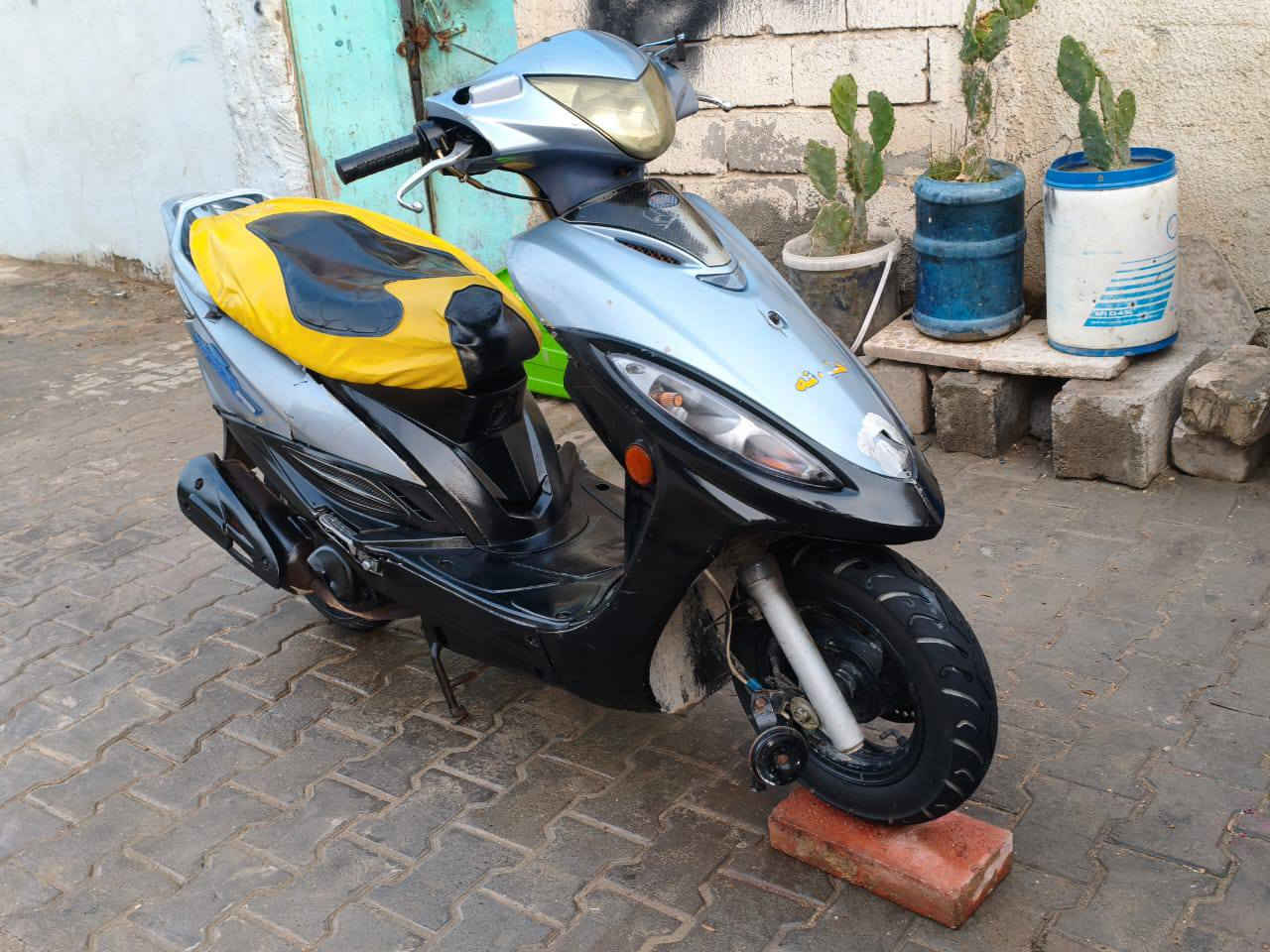 دراجه كامكو جي فور ياباني لبيع كهربائيّ كله شغله نكره سلف دراجه جديد ما نقصه شيه مكاني نجف بل جرويه يم نفوس رضويه جديده على شارع سعره 350 وبيه مجال قليل لشراي رقمي *********** قليل متواجد على نت 350 بيه مجال
