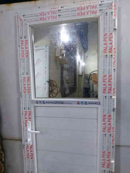 للبيع  مكاني بغداد حي أور *********** السعر 50 الف قفل 
الطول 195 العرض 80 ويه الجرجوبه
