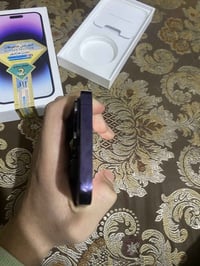 14pro max  بطاريه87 جهاز نضيف عربي  السعر 875 المكان الشعب  0773138113...