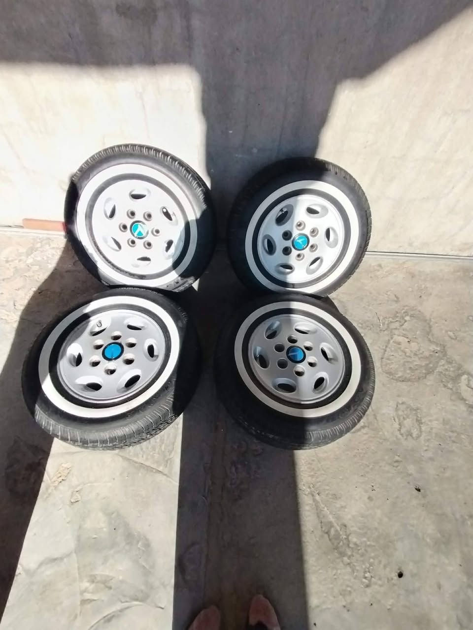 ويل كية بيرجو هوا وتايراتة للبيع 
 السعر:350 الف وبي مجال
لتواصل: *********** 
              ***********
